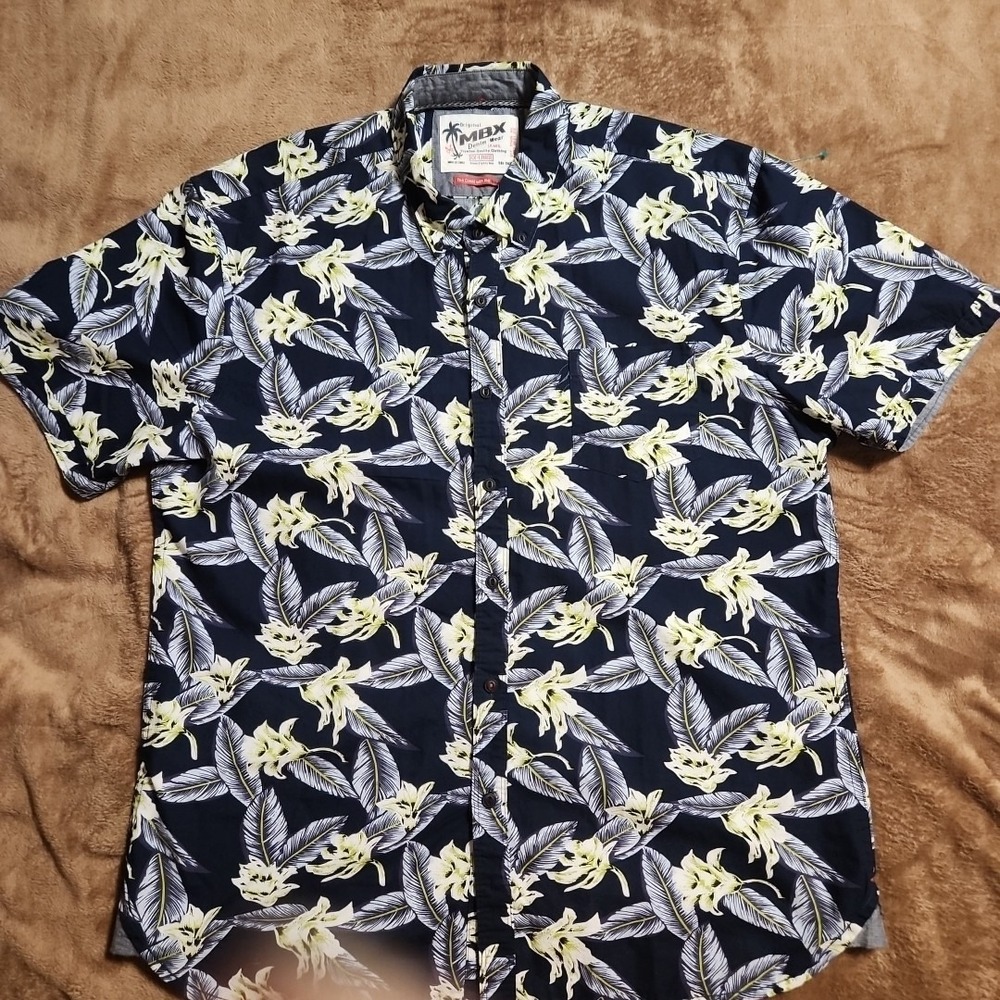 MBX Denim Wear Shirt Mens XXL  Hawaiian Navy Blue Floral Colorful Button-Down